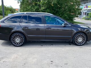 2013 Skoda Superb II Рестайлинг, коричневый, 1300000 рублей, вид 2