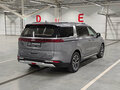 2023 Kia Carnival IV, серый, 3699000 рублей - вид 4