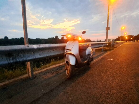 1999 Honda Lead 100, серый, 95000 рублей - вид 1
