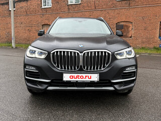 2021 BMW X5 30d IV (G05/G18), чёрный, 7490000 рублей, вид 3