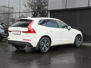 2020 Volvo XC60 II, белый, 3550000 рублей, вид 4