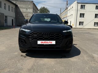 2025 Audi Q5 L 45 TFSI II (FY) Рестайлинг, чёрный, 6000000 рублей, вид 3
