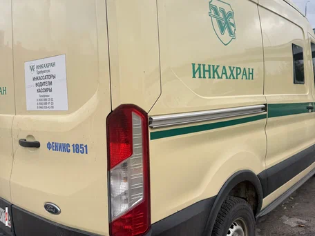 2018 Ford Transit, бежевый, 1950000 рублей, вид 3
