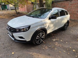 2020 Lada (ВАЗ) Vesta SW Cross I, белый, 1450000 рублей, вид 1