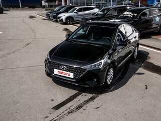 2020 Hyundai Solaris II Рестайлинг, чёрный, 1420000 рублей, вид 3