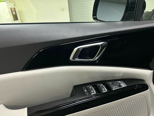 2021 Kia Carnival IV, чёрный, 3980000 рублей - вид 38