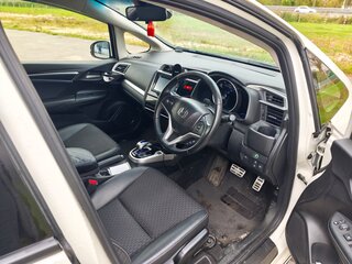 2014 Honda Fit III, белый, 900000 рублей, вид 5