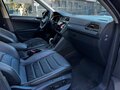 2022 Volkswagen Tiguan II Рестайлинг, чёрный, 2425000 рублей - вид 9