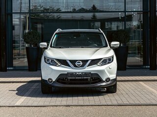 2017 Nissan Qashqai II, серебристый, 1415000 рублей, вид 2