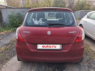 2011 Suzuki Swift IV, красный, 570000 рублей, вид 4