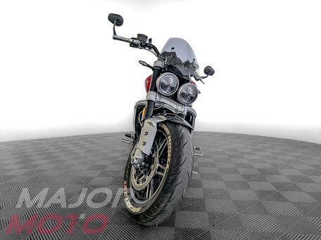 2023 Triumph Rocket 3, чёрный, 2110000 рублей, вид 3