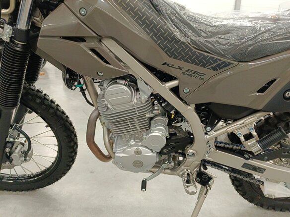 2025 Kawasaki KLX 230, зелёный, 610000 рублей - вид 15
