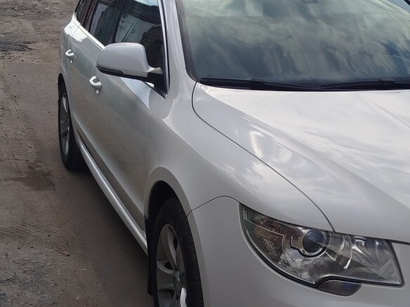 2011 Skoda Superb II, белый, 1299000 рублей