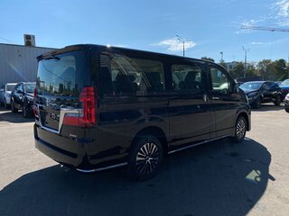 2026 Toyota HiAce H300, чёрный, 11200000 рублей, вид 4