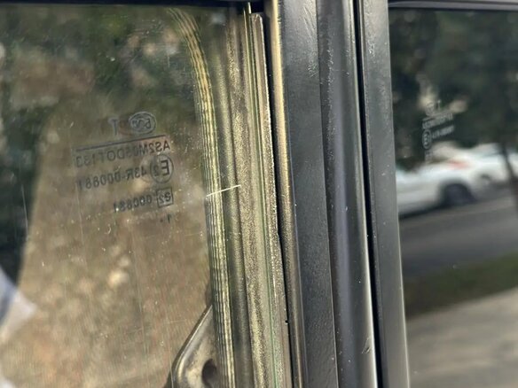 2002 Lada (ВАЗ) 2104 5-speed, белый - вид 15