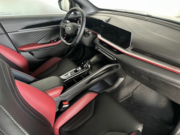 2024 Geely Coolray I Рестайлинг, серый, 2190000 рублей - вид 10