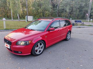 2005 Volvo V50 I, красный, 1099000 рублей, вид 1