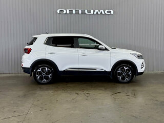 2024 Chery Tiggo 4 Pro I, белый, 1347000 рублей, вид 4