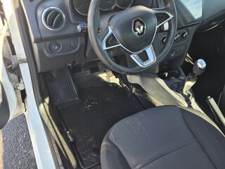 2020 Renault Logan II Рестайлинг, белый, 660000 рублей, вид 5