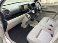 2020 Toyota Passo III Рестайлинг, серебристый, 650000 рублей - вид 10
