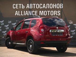 2013 Renault Duster I, красный, 800000 рублей, вид 5
