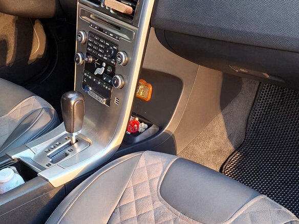 2010 Volvo XC60 I, чёрный, 1545000 рублей - вид 11