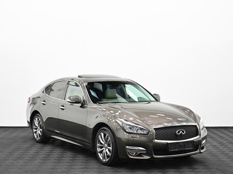 2015 Infiniti Q70 I Рестайлинг, коричневый, 2099000 рублей, вид 1