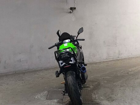 2021 Kawasaki Ninja 650, зелёный, 797000 рублей, вид 4