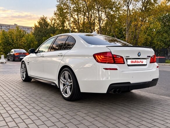 2016 BMW 5 серии 530d xDrive VI (F10/F11/F07) Рестайлинг, белый, 2790000 рублей - вид 12