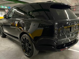 2026 Land Rover Range Rover P530 MHEV V, чёрный, 28900000 рублей, вид 4