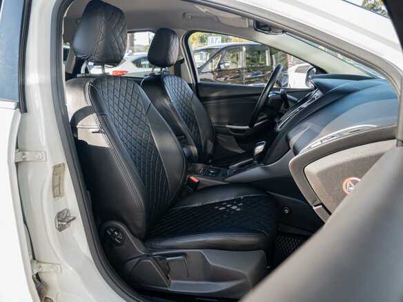 2014 Ford Focus III, белый, 860000 рублей - вид 7