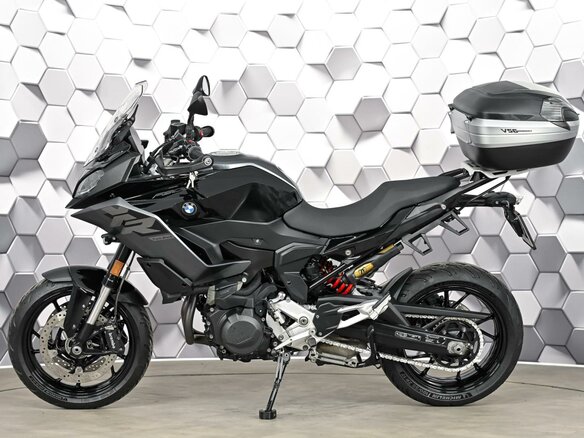 2024 BMW F 900 XR, чёрный, 1199000 рублей - вид 3