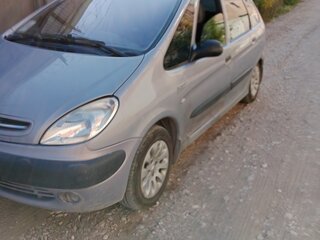 2003 Citroen Xsara Picasso, серебристый, 200000 рублей, вид 1