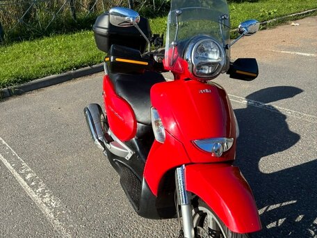 2007 Aprilia Scarabeo 400, красный, 265000 рублей, вид 1