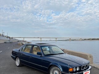1990 BMW 7 серии 735i II (E32), синий, 750000 рублей, вид 2