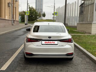 2020 Lexus ES 250 VII, белый, 4400000 рублей, вид 5