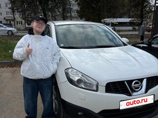 2013 Nissan Qashqai I Рестайлинг, белый, 1150000 рублей, вид 4