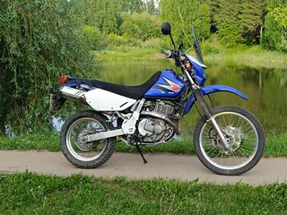 Suzuki DR 650 SE