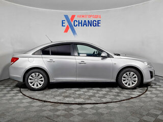 2013 Chevrolet Cruze I Рестайлинг, серебристый, 434000 рублей, вид 3