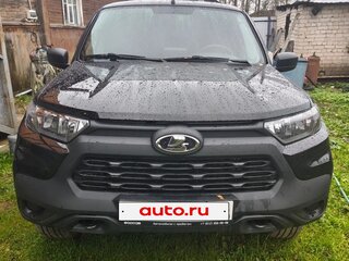 2024 Lada (ВАЗ) Niva Travel I, чёрный, 1130000 рублей, вид 2