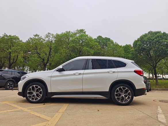 2022 BMW X1 Long 20Li sDrive II (F48) Рестайлинг, зелёный, 2264000 рублей - вид 7