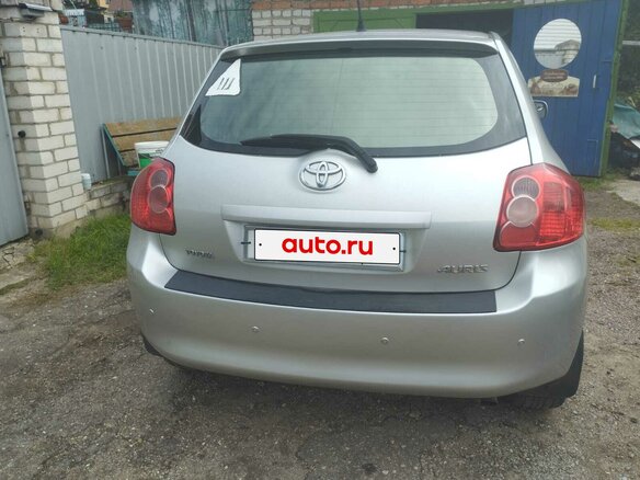 2007 Toyota Auris I, серый, 645000 рублей - вид 2