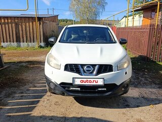 2011 Nissan Qashqai I Рестайлинг, белый, 850000 рублей, вид 1