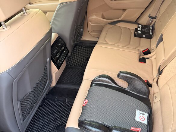 2018 Volkswagen Touareg III, синий - вид 7