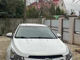 2012 Chevrolet Cruze I, белый, 655000 рублей, вид 1