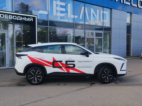 2026 Omoda C5 II, белый, 2300000 рублей, вид 5
