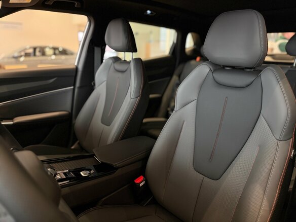 2026 Geely Cityray, серый, 3204990 рублей - вид 8