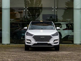 2021 Hyundai Tucson III Рестайлинг, белый, 2495000 рублей, вид 3