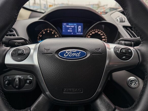 2013 Ford Kuga II, белый, 999000 рублей - вид 17