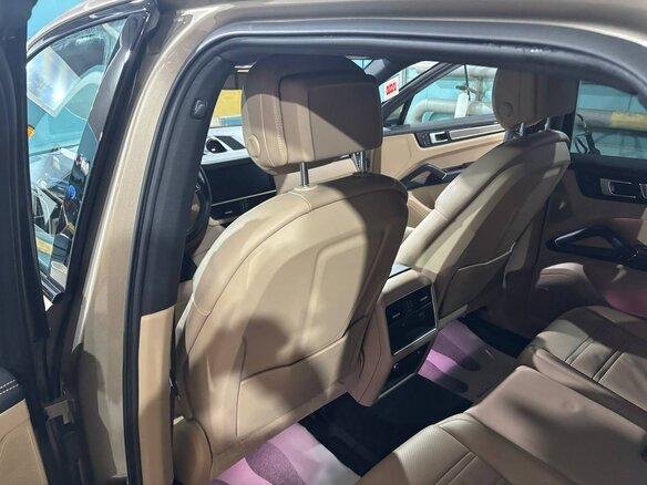 2018 Porsche Cayenne III, коричневый, 8800000 рублей - вид 21